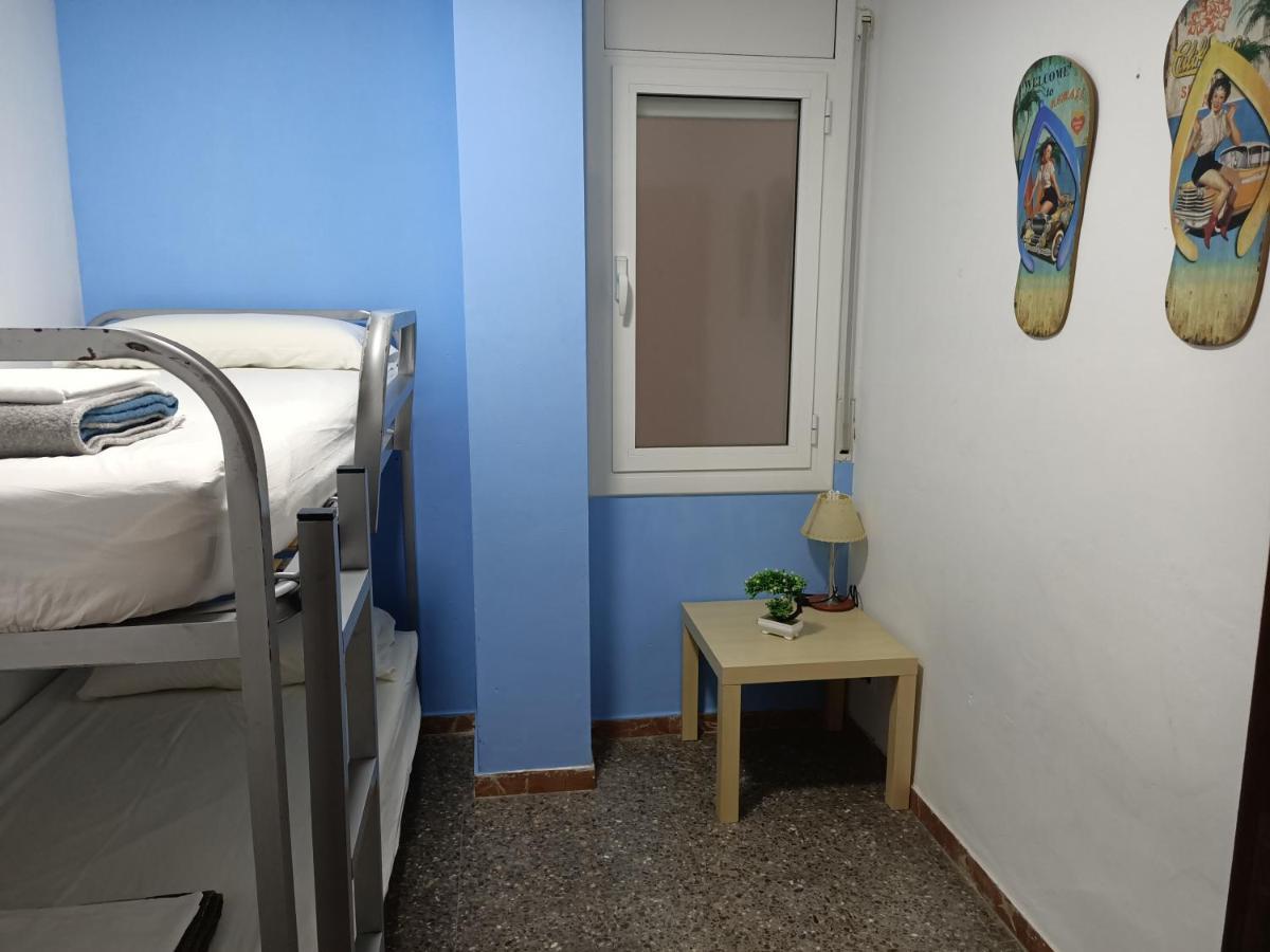 Piso Jover Alojamiento Para Mayores De 25 Anos !! Λορέτ Ντε Μαρ Εξωτερικό φωτογραφία